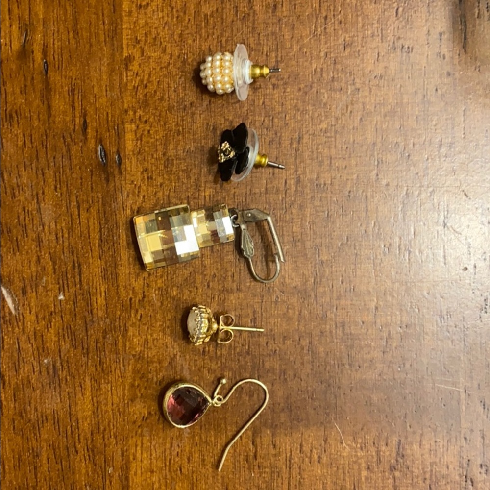 Anthropologie earrings missing their other half